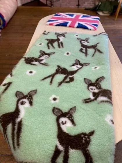 Mint deer pattern vet bedding