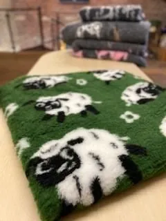 Sheep pattern vet bedding